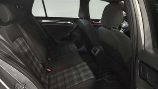 Volkswagen Golf GTI Performance 2.0 TSI 230CV DSG BMT