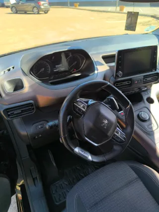 Peugeot Rifter 2021