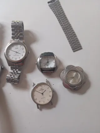 Lote de 5 Relojes,nose si funcionan