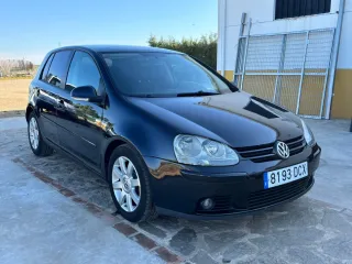 Volkswagen Golf 2005