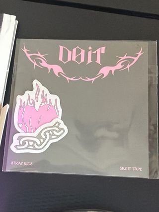 Álbum Do It  I.N ACORDEON Kpop sin photocards
