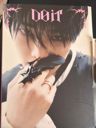 Álbum Do It  I.N ACORDEON Kpop sin photocards