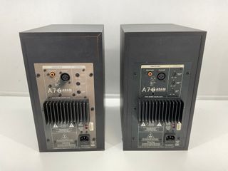 Monitores de estudio ADAM A7 (par)