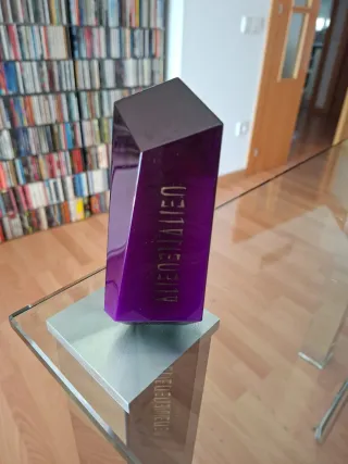 Perfume Alien de Mugler