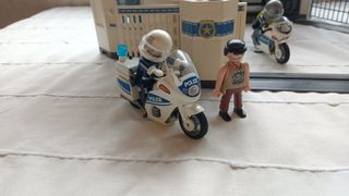 Playmobil City Action Comisaría de Policía 6872 2