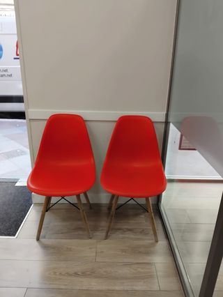 Sillas Rojas Oficina - 1 por 5€ 8 por 35€