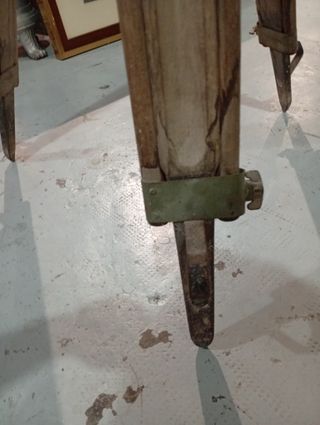 Trípode Kern Topografía