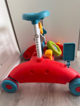 Correpasillos infantil con volante y luces