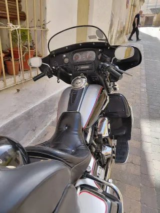 Harley Davidson Electra Glide Ultra Classic Negra