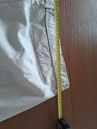 Pantaloni estivi grigio chiaro