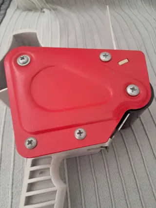 Máquina para precintar embalajes