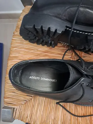 ADOLFO DOMINGUEZ Zapatos de vestir negros