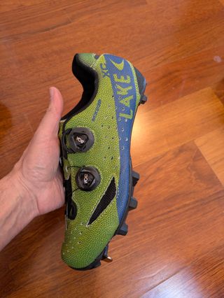 NUEVAS Zapatillas LAKE MX238 XC talla 41