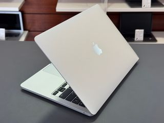 DESCUENTO - MacBook Pro M1 / 16 Gb / 500 SSD