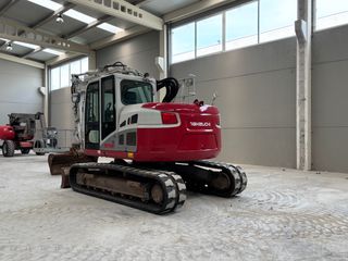 Excavadora Takeuchi TB2150R