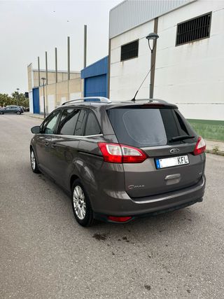 Ford Grand C-MAX 2013