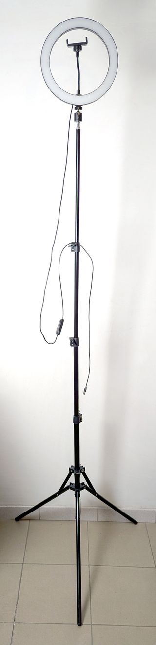 Ring Light 26cm + Treppiede 210cm Professionale