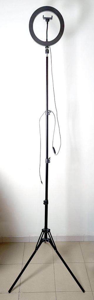 Ring Light 26cm + Treppiede 210cm Professionale