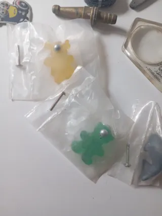 Lote de antigüedades y coleccionables