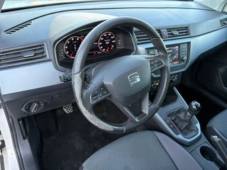 DESDE 215€ AL MES SIN ENTRADA SEAT ARONA BLANCO