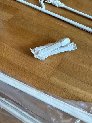 Binario estensibile per tende in alluminio bianco