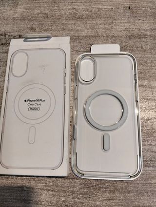 Apple Funda transparente con MagSafe para el iPhone 16 Plus