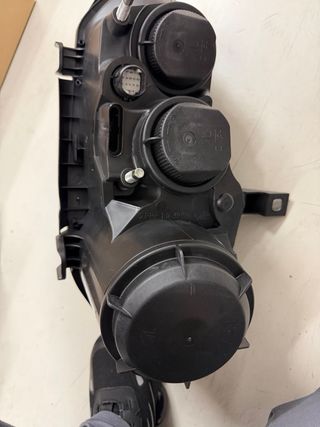 Faro delantero izquierdo Alfa romeo 159