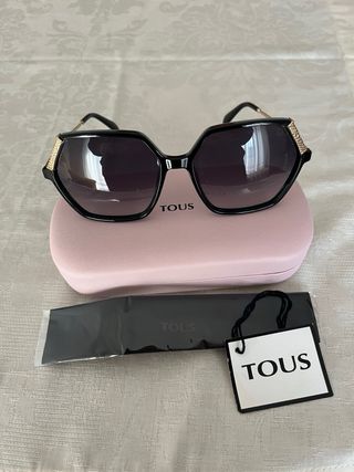 Óculos de Sol Tous Hexagonais Preto e Dourado