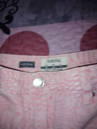 Shorts Sybilla rosas con estampado