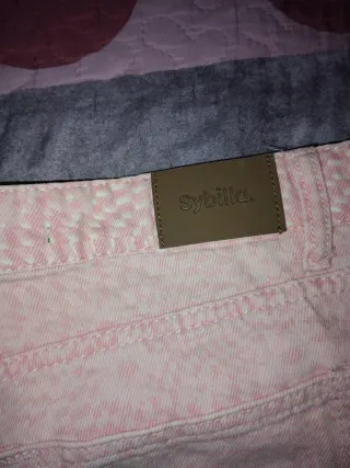 Shorts Sybilla rosas con estampado