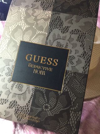 Caja Estuche Grande Guess Vacío