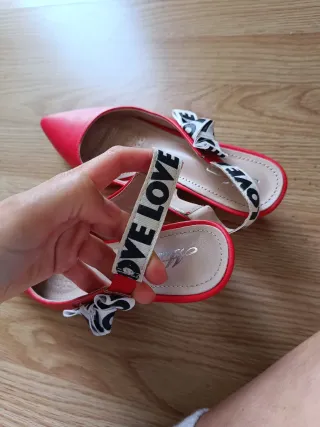 Zapatos de tacón Mulanka rojos talla 40