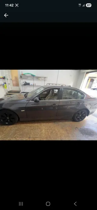 BMW 325 2012