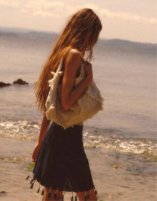 Bolso shopper Zara flores beige