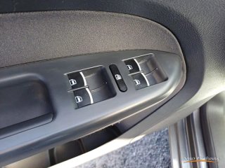 VOLKSWAGEN TOURAN 2.0 TDI 140CV ADVANCE