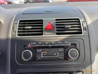 VOLKSWAGEN TOURAN 2.0 TDI 140CV ADVANCE