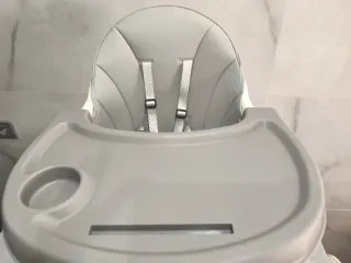 Ark Miido Trona Bebé 7 en 1 Portátil