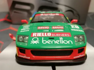 Ferrari F40 Benetton Revoslot
