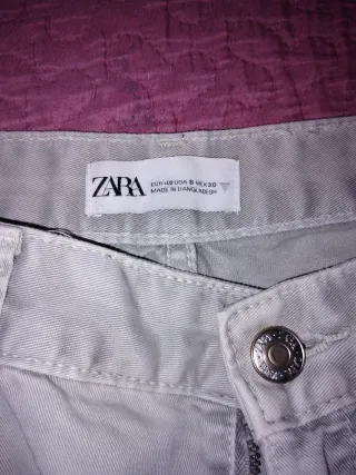 Pantalones anchos cargo beige