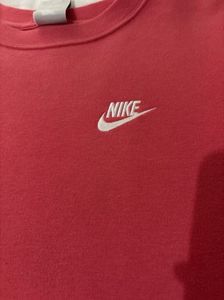 Sudadera Nike rosa sin capucha