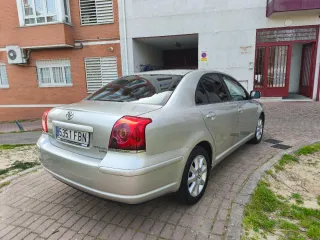 Toyota Avensis 2006