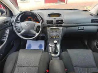 Toyota Avensis 2006