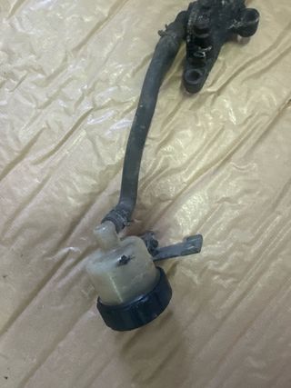 Bomba Freno Trasero Yamaha TDM 850 + Botella
