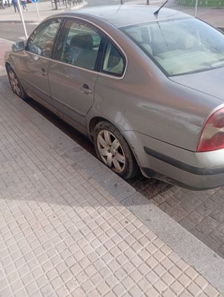 Volkswagen Passat 2004