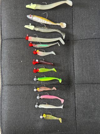 Señuelos de pesca variados