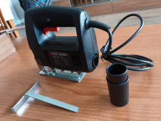 Sierra de calar Black & Decker como nueva