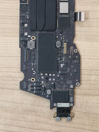 Placa Base MacBook M3 A2338 (Reparación y Venta)