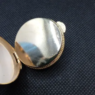 Scatolina porta pillole con strass