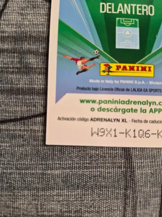 Cromo PLATINUM 2024 lamine yamal adrenalyn rc