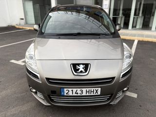 Peugeot 5008 2012
